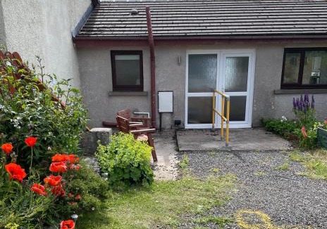 Helmsdale Apartment | The Stroops