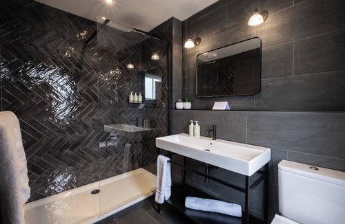 Stroud Hotel | The Stroud Hotel