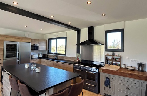 Annebault House | The Stud House