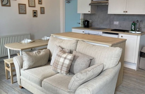 Wing Apartment | The Studio, 2 bed flat, sleeps 4, Hadrian’s Wall, Bramptonnn