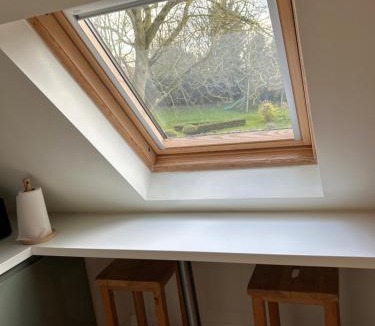 Castle Bytham Bed & Breakfast | The Studio, Bottom Farm