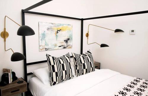 Downtown Apartment | The Studio on Ast., Downtown Bentonville near all!
