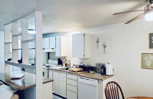 Corvallis Apartment | The Study; a Summer Retreat