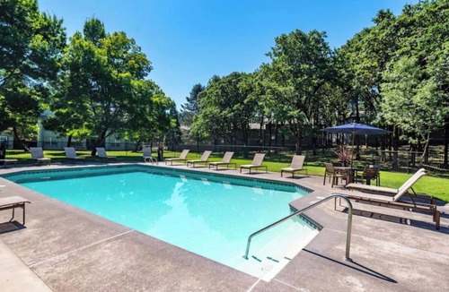 Corvallis Apartment | The Study; a Summer Retreat