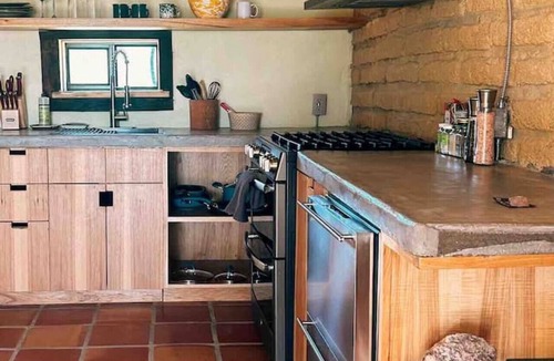 Big Bend National Park Cabin | The Study Butte Room No.4 + Kitchen