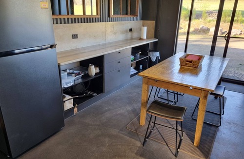 Seymour House | The Stunning "pavilion" at Riverlea