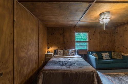 Garfield Bed & Breakfast | The Sugar Creek Retreat