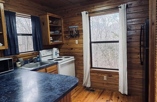 Oden Cabin | "The Sugar Shack" Cabin 2