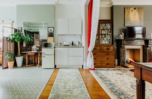 Pontcanna Apartment | The Suite, 82 Cathedral, Private Parking