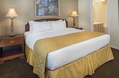 Table Rock Resort | The Suites at Fall Creek