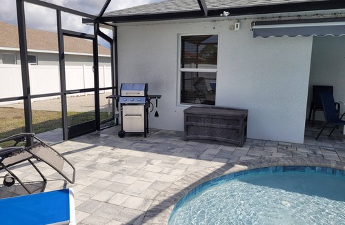 Jacarandas House | The Summer Hideout - Spacious house, heated pool, grill, beach gear