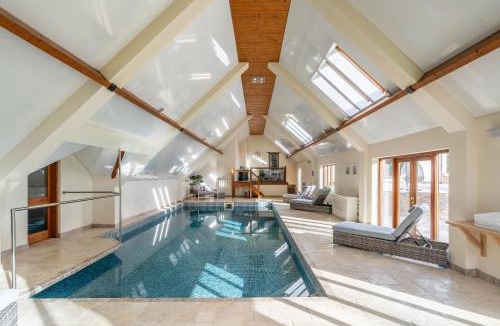 Coalbrookdale House | The Summer House