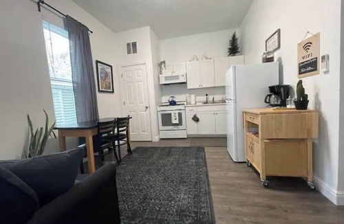 Fairpark House | The Summit: Downtown SLC! Fresh & Clean! Pets OK!