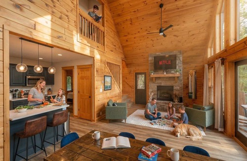 Wolf Laurel Cabin | The Summit