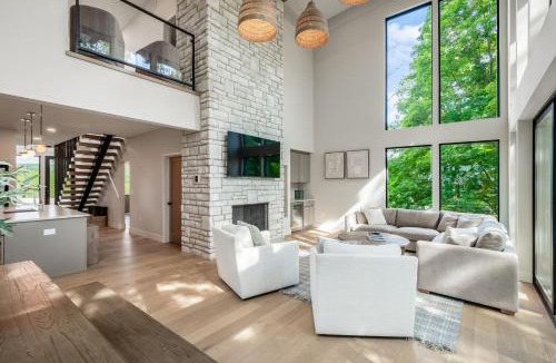 New Plymouth House | The Summit