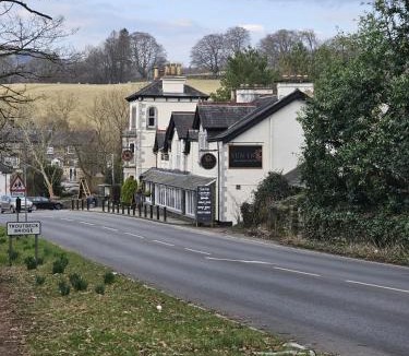 Troutbeck Bridge Hotel | The Sun Inn