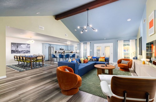 Hidden Creek House | The Sunburst: Sleeps 18! Basketball & Heated Pool