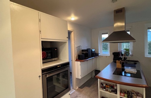 Munkebo House | The Sunflower: 7BR, 3BA Retreat w/Garden & Parking in Munkebo
