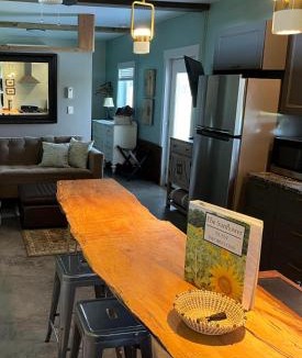 Columbus Apartment | The Sunflower