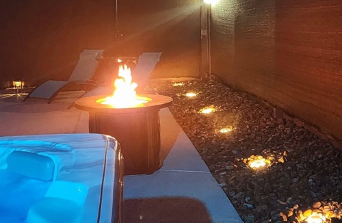 Deer Park House | The Sunny Spot Sleeps 10 Private Pool FREE Wi-Fi
