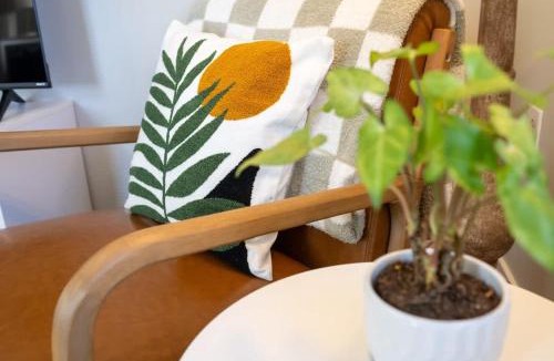 Dover Apartment | The Sunnyside Stay