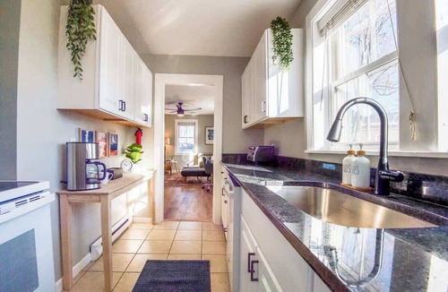 Dover Apartment | The Sunnyside Stay