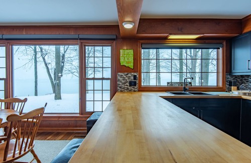 Wyoming House | The Sunset Bell Lakehouse & Beachfront Retreat - Lake Huron