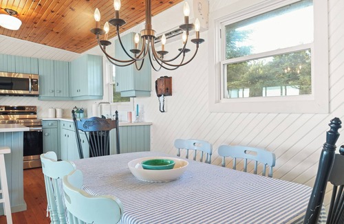 Fernwood House | The Sunset Beach Bungalow