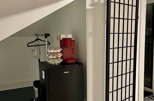 Lexington House | The Sunshine Cottage