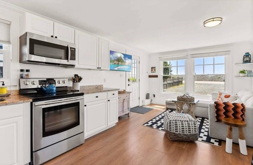 Rye House | "The Surf" | Ocean & Marsh Views | Rooftop Deck