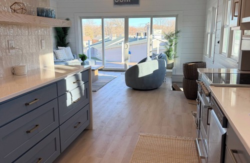 Clear Lake House | The Surf Shack
