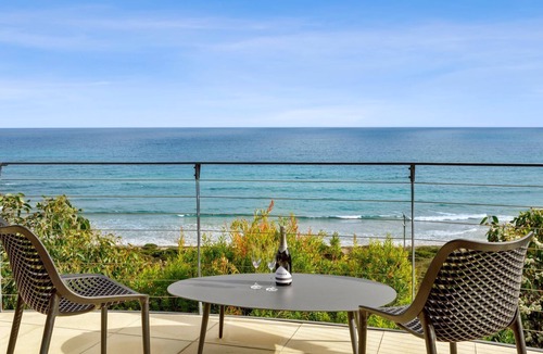Eastern View House | The Surf Spot - Absolute beach front