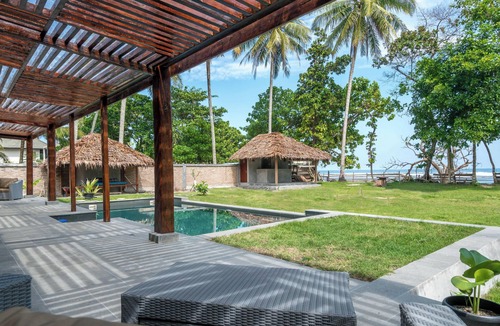 Tanjung Setia Villa | The surf villa in Ujung Bocur