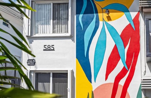The Roads Apartment | The SurfSide Hideout - Charming/Cozy/Central