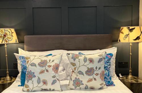 Muxton Hotel | The Sutherland