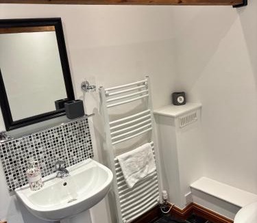 Beckhampton House | The Swallows Rest, Avebury