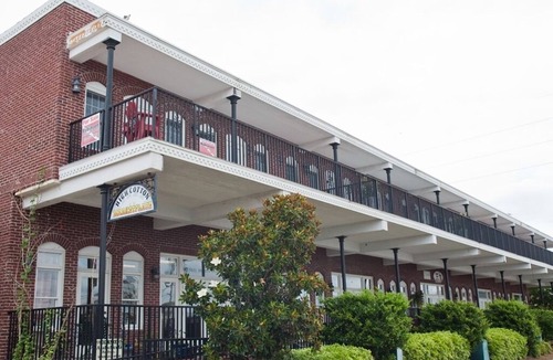 Historic Downtown Apalachicola Condo | The Swan, Bay & River Views, Private Elevator!