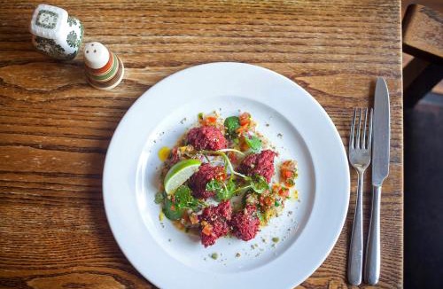 Wedmore House | The Swan