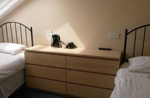 Fenny Stratford Bed & Breakfast | The Swan Hotel