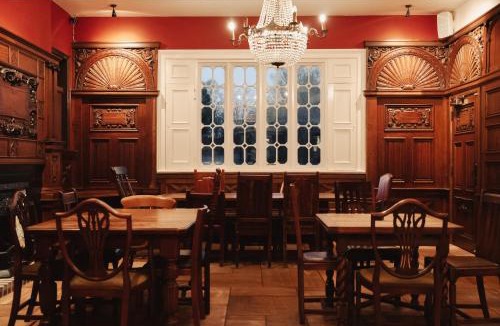 Newport Hotel | The Swan Hotel