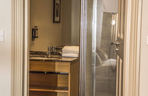 Chiddingfold Hotel | The Swan Inn