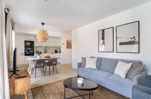 Sant Cugat del Valles House | The Sweet House - Perfect for relaxing-Pool and BBQ