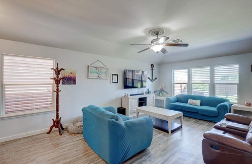 Aransas Pass House | The Sweet Family Casa