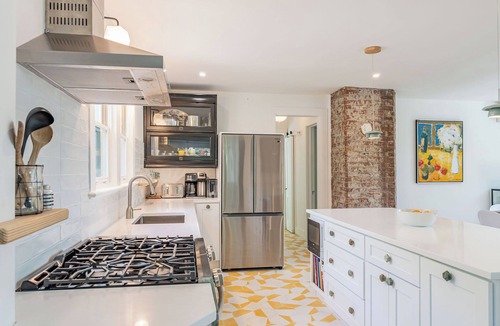 Walton Park House | The Sweet Spot: Fun-Filled Fall Getaway
