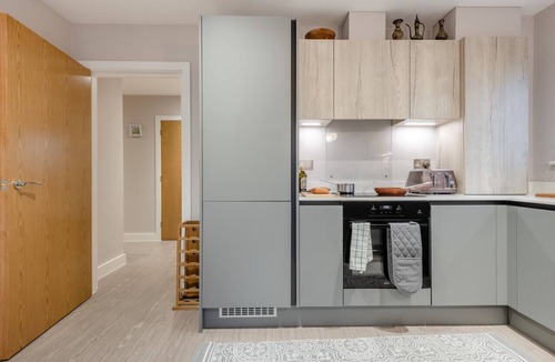 Highcliffe-on-Sea House | The Swift House - Highcliffe