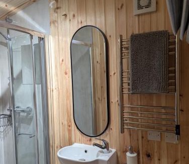 Murthly Apartment | The Swift, Shepherds Hut