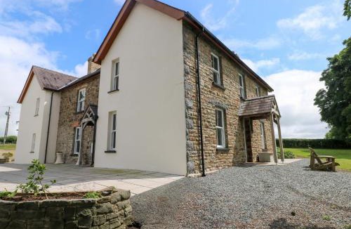 Narberth House | The Sycamores