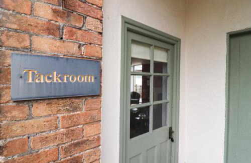 Lydney Apartment | The Tack Room