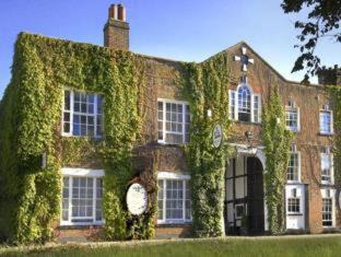 Ripley Hotel | The Talbot Inn