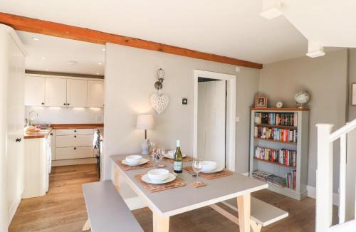 Kingham House | The Tap Room